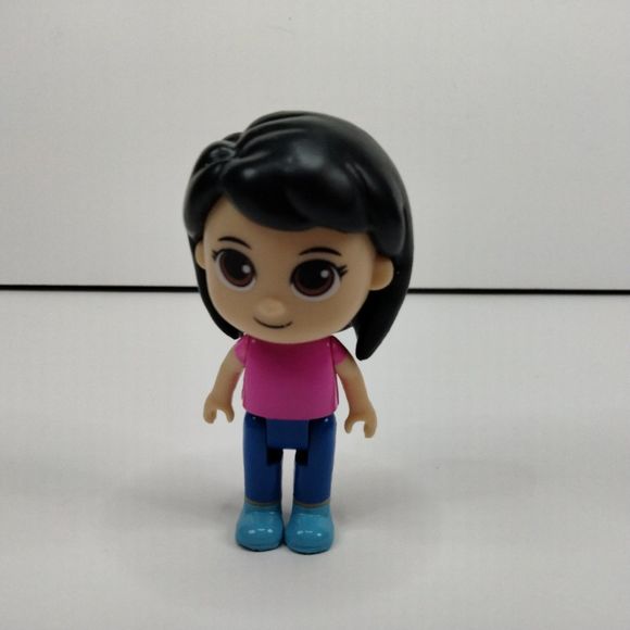 Remka Figures Asain Mom Dad Lexa Gill The Shark Ryans Doll family World Lot of 4 - Picture 12 of 16